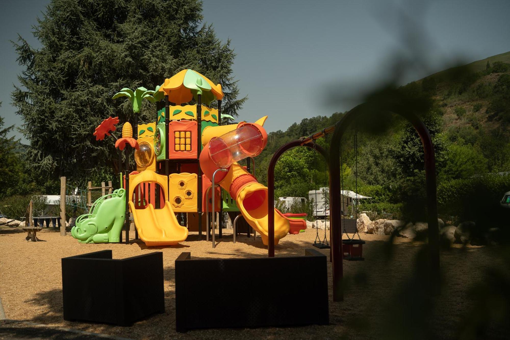 Camping Paradis La Marmotte Ax-les-Thermes Exteriér fotografie